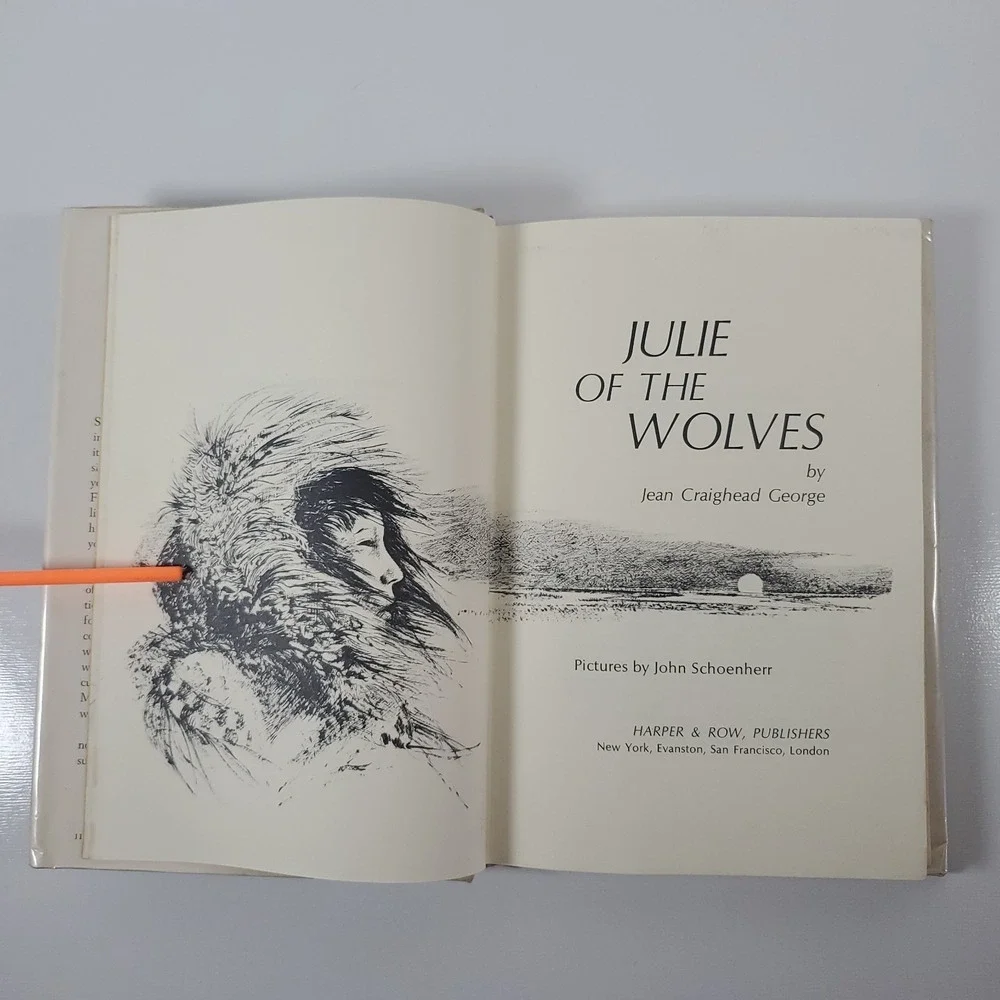 JULIE OF THE WOLVES by Jean Craighead George, Newberry Medal Winner, 1972 HC/DJ